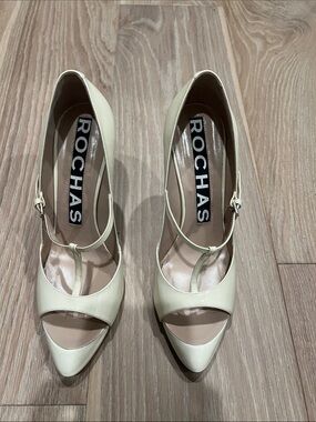 Rochas Cream Patent T-Strap Pointed-Toe Pumps